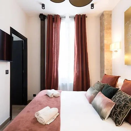 Republique Bastille Chic&design 6p 2br