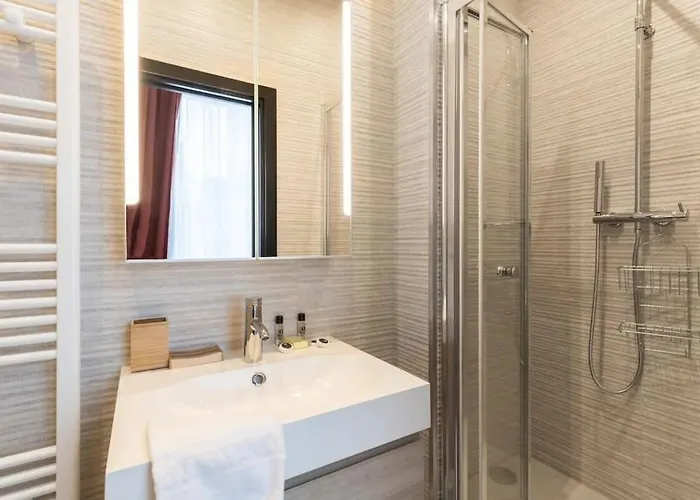 דירה Republique Bastille Chic & Design 6p 2br *