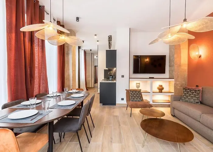 דירה Republique Bastille Chic & Design 6p 2br