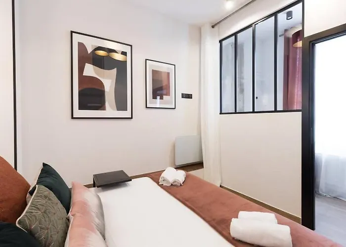 Republique Bastille Chic & Design 6p 2br דירה