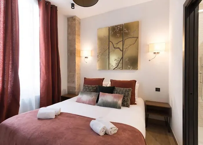 Apartamento Republique Bastille Chic & Design 6p 2br *