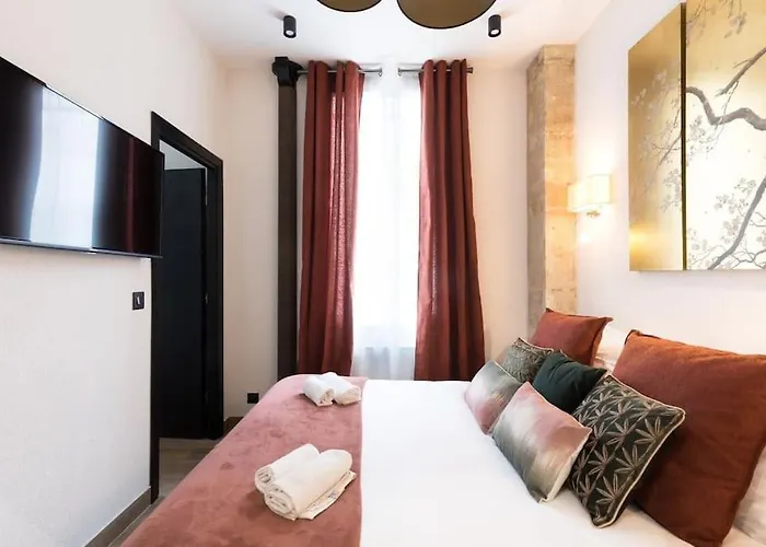 Republique Bastille Chic & Design 6p 2br